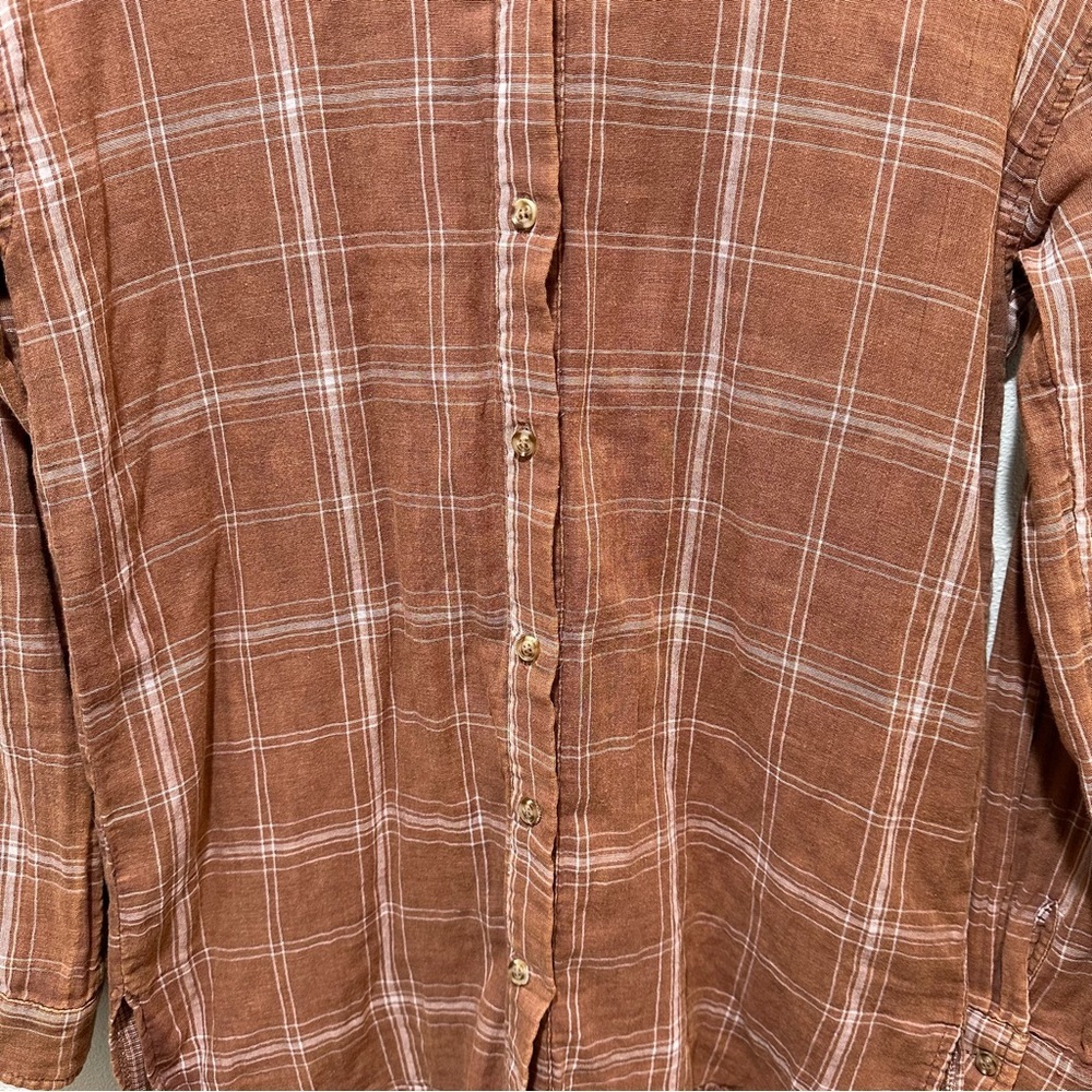 Hem & Thread Raw Edge Button Down - image 3